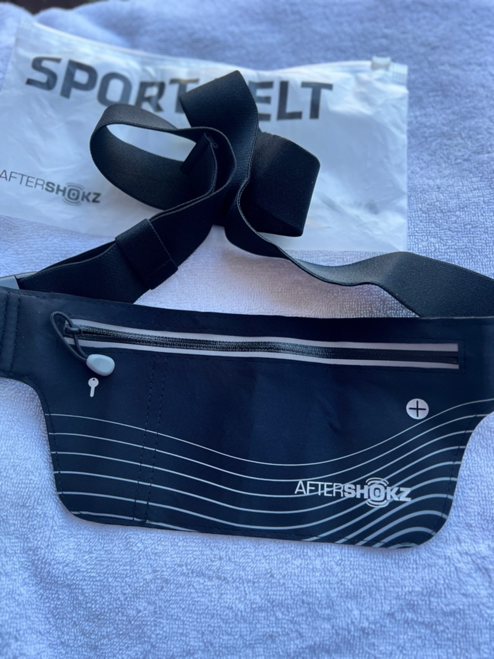 Aftershokz Black Sport Belt Waist Pack with Reflective Accents